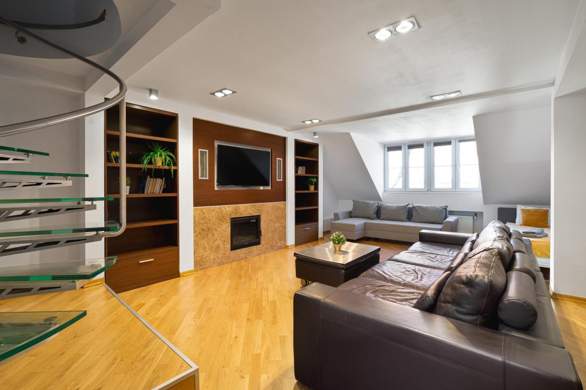 Close-golden - Huge - 13 People - 150m2 - Stare Miasto *